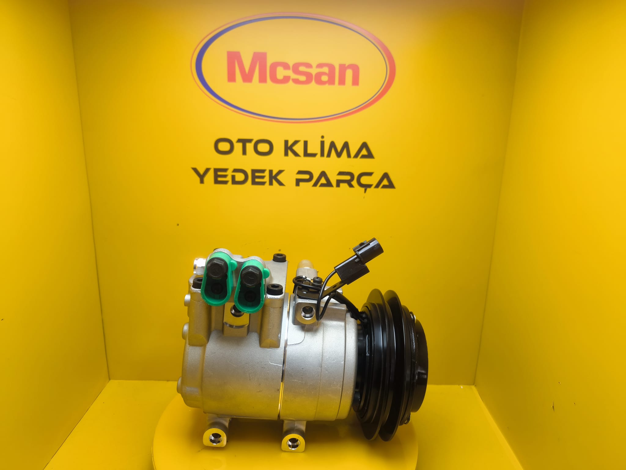 97701-4A151 Hyundai Starex V Kayışlı Klima Kompresörü Hyundai Starex V Kayışlı Klima Kompresörü 97701-4A151