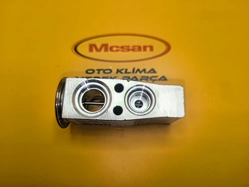 Audi A3 - Volkswagen Golf 2014+ Expansion (Genleşme) Valfi 5Q0816679B Audi A3 - Volkswagen Golf 2014+ Expansion (Genleşme) Valfi 5Q0816679B - Gorsel 2