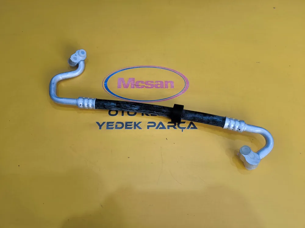 Audi A3 - Volkswagen Scirocco (Kompresör-Radyatör) Arası Klima Hortumu 1K0820721BQ Audi A3 - Volkswagen Scirocco (Kompresör-Radyatör) Arası Klima Hortumu 1K0820721BQ - Gorsel 1