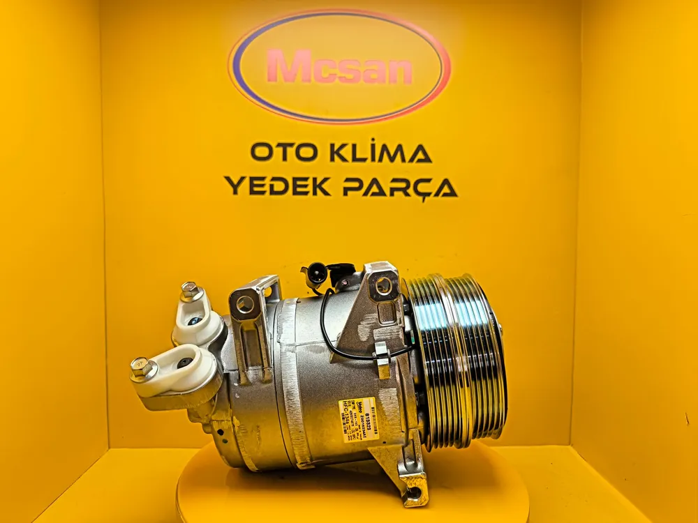 Ford Focus C-Max Kuga 2.5 2003-2012 Klima Kompresörü 3M5H19D629MG Ford Focus C-Max Kuga 2.5 2003-2012 Klima Kompresörü 3M5H19D629MG - Gorsel 1