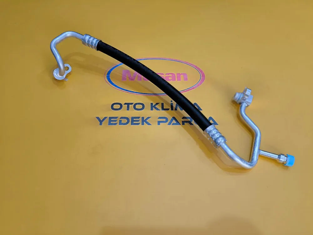 Hyundai Accent Blue 1.6Crdi 2011-2015 (Kompresör-Radyatör) Arası Klima Hortumu 97762-1R300 Hyundai Accent Blue 1.6Crdi 2011-2015 (Kompresör-Radyatör) Arası Klima Hortumu 97762-1R300 - Gorsel 2