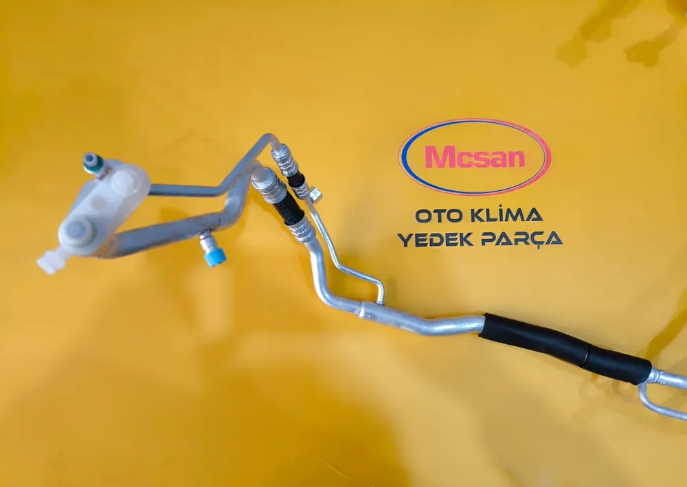 Hyundai Accent Blue Benzinli (Kompresör-Evaporatör) Arası Çatal Klima Hortumu Hyundai Accent Blue Benzinli (Kompresör-Evaporatör) Arası Çatal Klima Hortumu - Gorsel 2