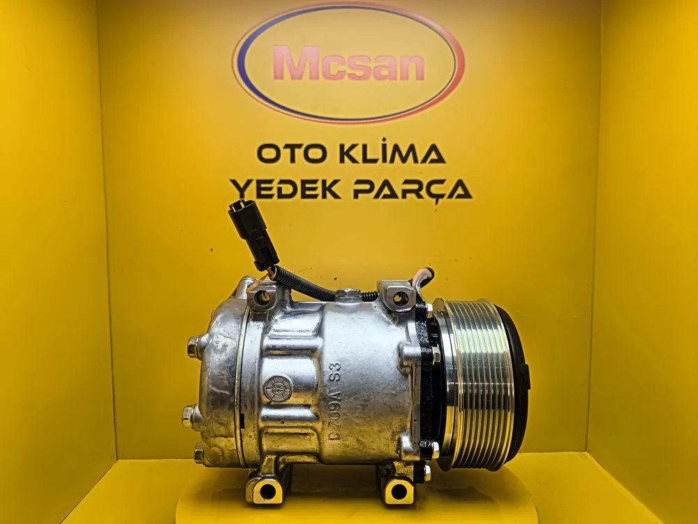 32008562 JCB İş Makinesi Orijinal Klima Kompresörü JCB İş Makinesi Orijinal Klima Kompresörü 32008562 - Gorsel 2