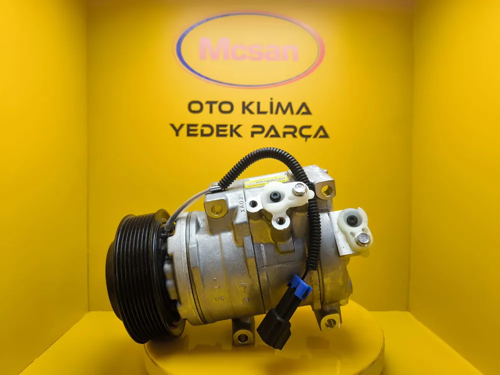RE284680 John Deere Traktör Klima Kompresörü John Deere Traktör Klima Kompresörü RE284680 - Gorsel 1