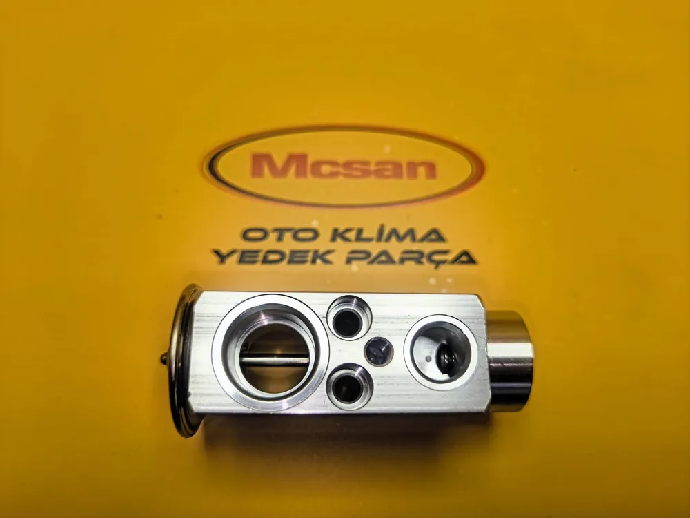 Mercedes C W204 W212 W463 Expansion (Genleşme) Valf A4638306601 Mercedes C W204 W212 W463 Expansion (Genleşme) Valf A4638306601