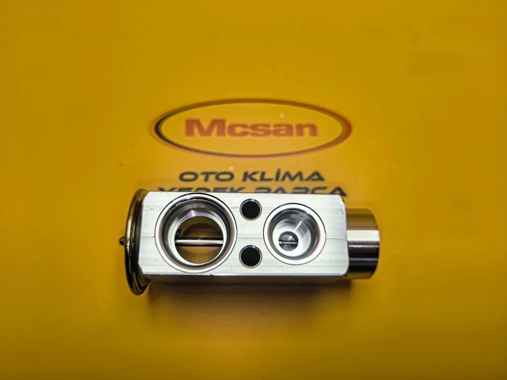 Mercedes C W204 W212 W463 Expansion (Genleşme) Valf A4638306601 Mercedes C W204 W212 W463 Expansion (Genleşme) Valf A4638306601 - Gorsel 1
