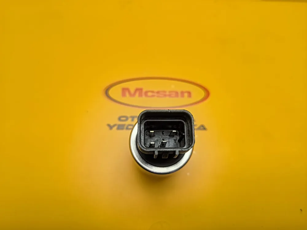 90606752 Opel Astra F - Vectra B Klima Basınç Müşürü Opel Astra F - Vectra B Klima Basınç Müşürü 90606752 - Gorsel 1