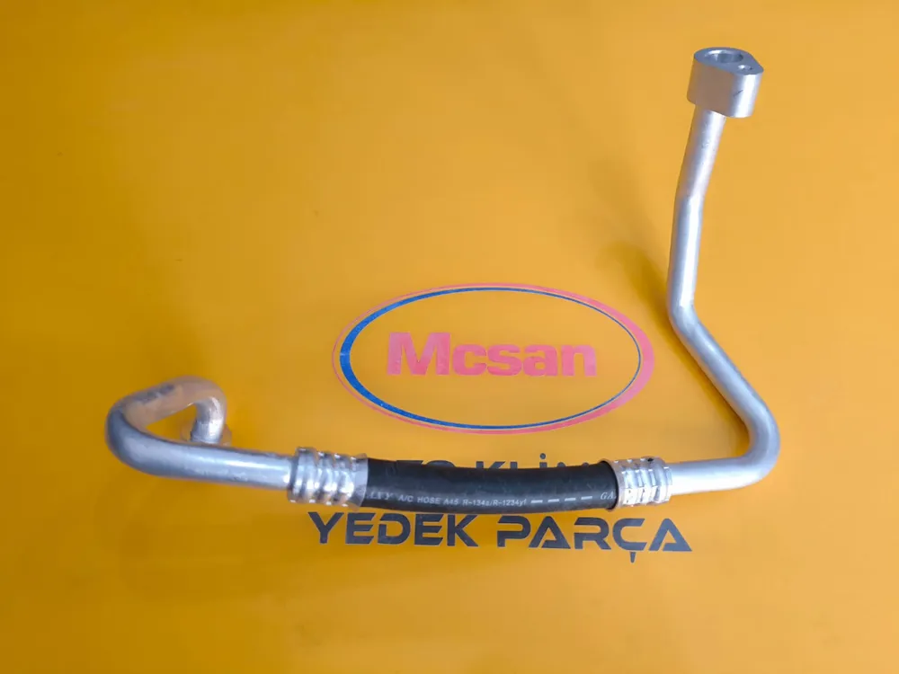 Renault Clio 4 Captur (Kompresör-Evaporatör) Arası Ek Klima Hortumu 924803929R Renault Clio 4 Captur (Kompresör-Evaporatör) Arası Ek Klima Hortumu 924803929R - Gorsel 1