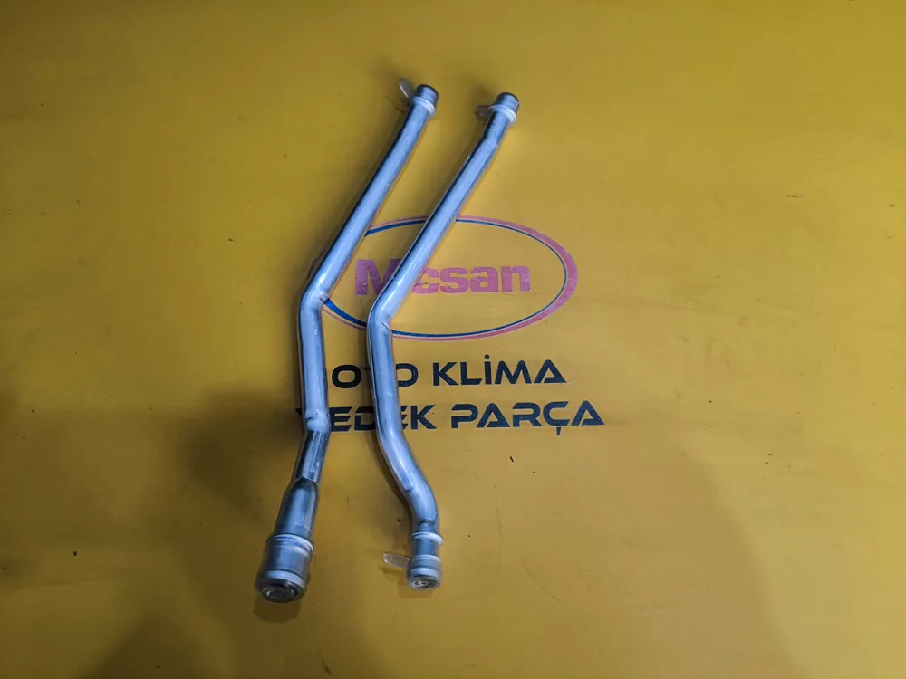 7701208325 Renault Megane 2 Kalorifer Hortumu Renault Megane 2 Kalorifer Hortumu 7701208325 - Gorsel 3
