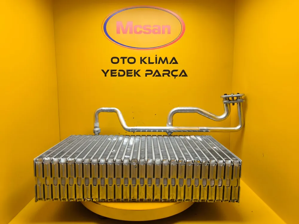5001833351 Renault Premium Truck Klima Evaporatörü Renault Premium Truck Klima Evaporatörü 5001833351 - Gorsel 3