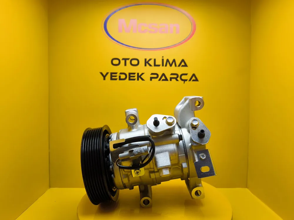88310-0KB60 Toyota Hilux 2.4 D-2.8D 2015+ Klima Kompresörü Toyota Hilux 2.4 D-2.8D 2015+ Klima Kompresörü 88310-0KB60 - Gorsel 1