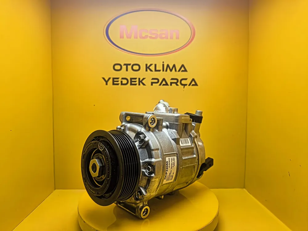 Volkswagen Amarok Transporter T5 - T6 2.0 Tdi Orijinal Klima Kompresörü 7E0820803 Volkswagen Amarok Transporter T5 - T6 2.0 Tdi Orijinal Klima Kompresörü 7E0820803 - Gorsel 1