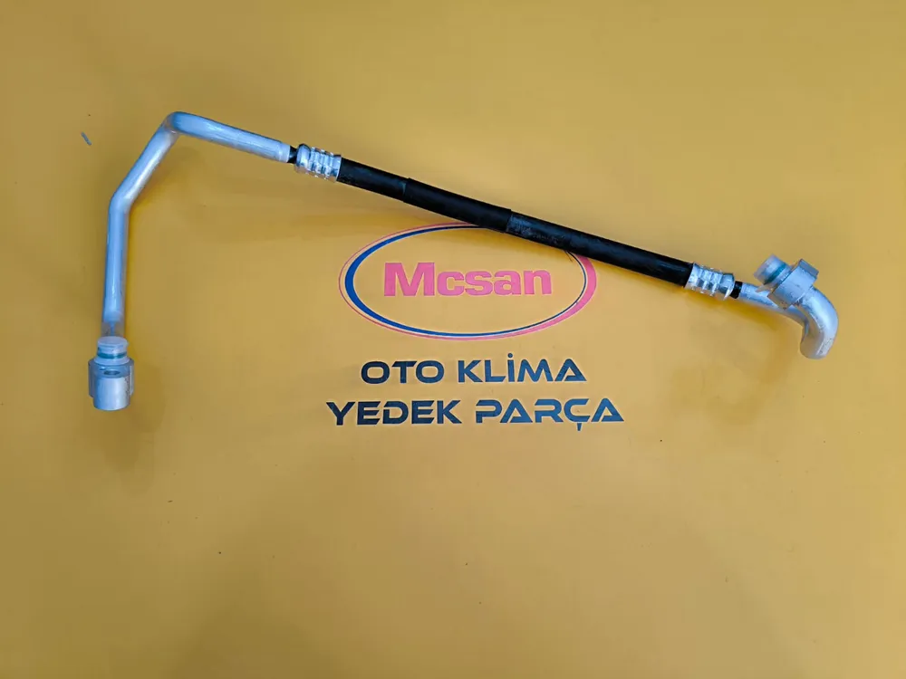 Volkswagen Jetta (Kompresör-Radyatör) Arası Klima Hortumu 5C0820721 Volkswagen Jetta (Kompresör-Radyatör) Arası Klima Hortumu 5C0820721 - Gorsel 3