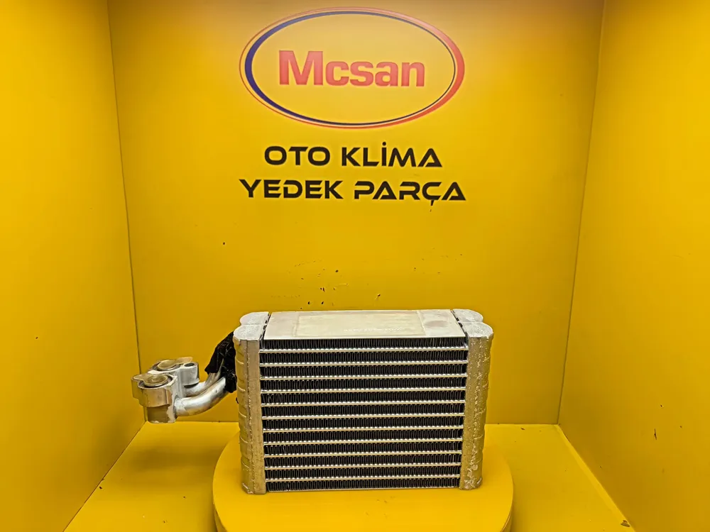 31369436 Volvo S90 XC90 2015-2022 Arka Klima Volvo S90 XC90 2015-2022 Arka Klima 31369436 - Gorsel 1