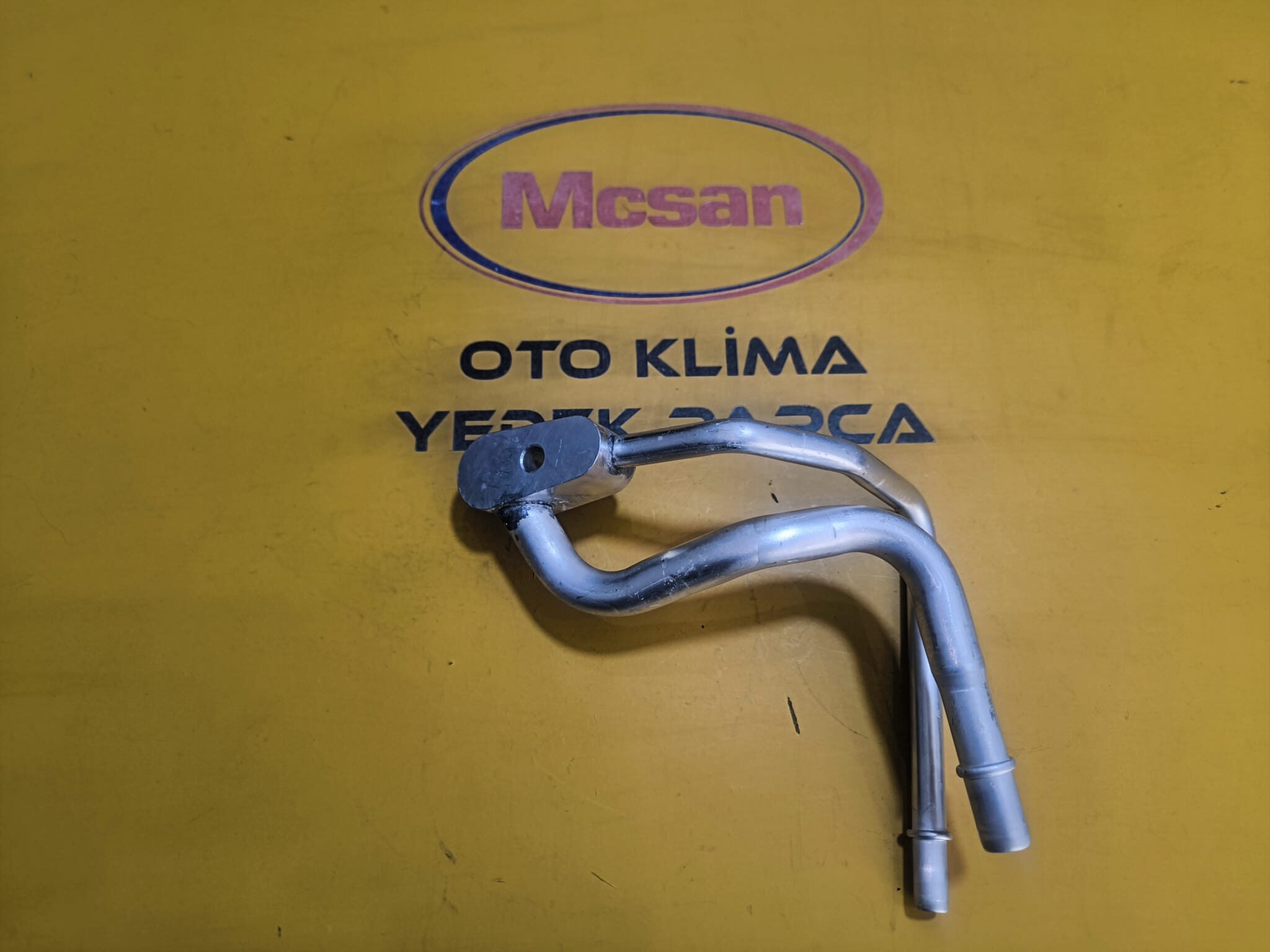 Fiat Punto 1.3D (Kompresör Çıkışı) Çatal Hortum Başlığı 518030760 Fiat Punto 1.3D (Kompresör Çıkışı) Çatal Hortum Başlığı 518030760 - Görsel 2